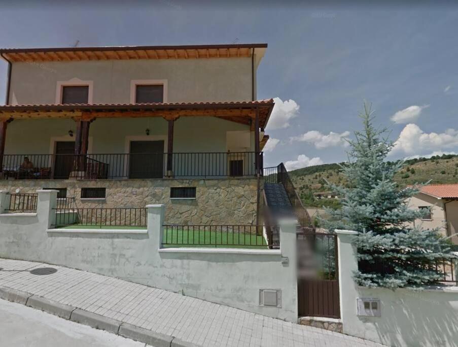 Vivienda De Uso Turistico En Entorno Maravilloso Huerta Del Rey Buitenkant foto