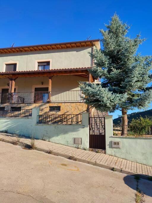 Vivienda De Uso Turistico En Entorno Maravilloso Huerta Del Rey Buitenkant foto