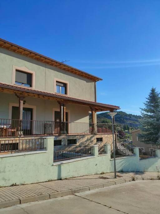 Vivienda De Uso Turistico En Entorno Maravilloso Huerta Del Rey Buitenkant foto