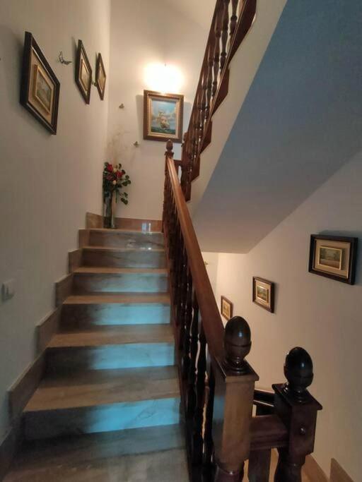 Vivienda De Uso Turistico En Entorno Maravilloso Huerta Del Rey Buitenkant foto